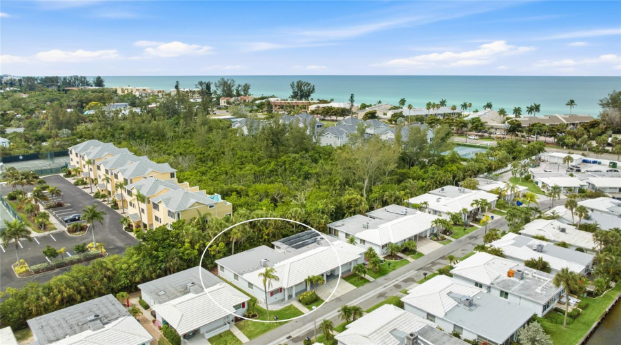 Longboat Key, Florida 34228, 2 Bedroom Bedrooms, ,2 Bathroombathrooms,Residential,For Sale,Spanish,0,Mfra4694415
