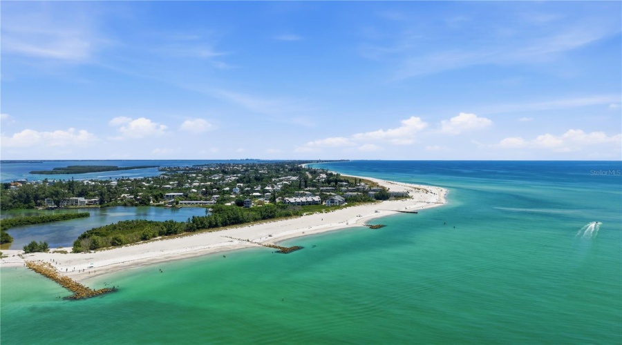 Longboat Key, Florida 34228, 2 Bedroom Bedrooms, ,2 Bathroombathrooms,Residential,For Sale,Spanish,0,Mfra4694415