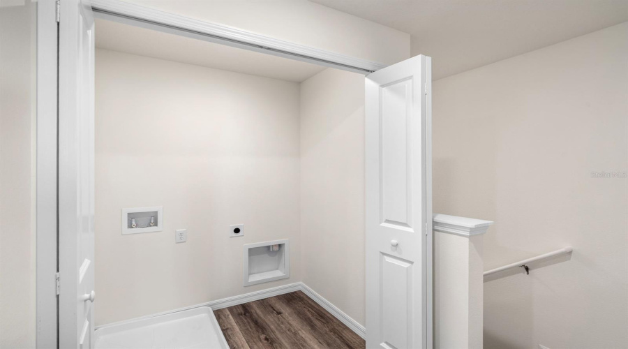 Winter Garden, Florida 34787, 3 Bedroom Bedrooms, ,2 Bathroombathrooms,Residential,For Sale,Barbours Creek,0,Mfro6435580