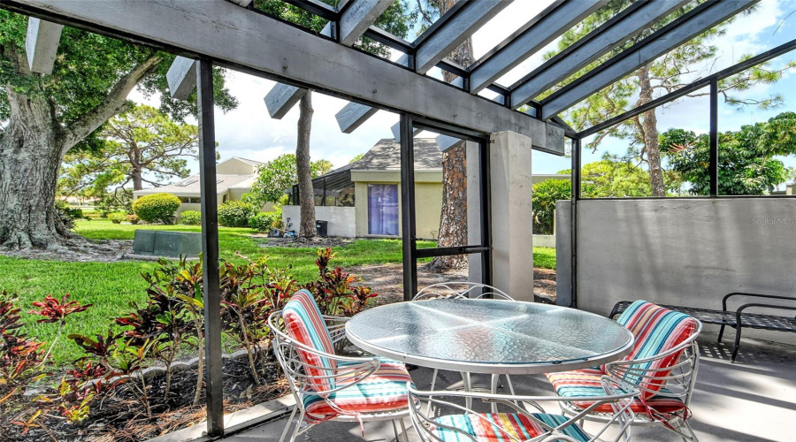 Screened Patio Directly Off Of The Kitchen And Living Areas