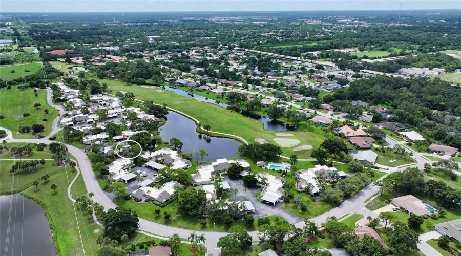 Sarasota, Florida 34235, 2 Bedroom Bedrooms, ,2 Bathroombathrooms,Residential,For Sale,Glebe Farm Close,0,Mfra4677056