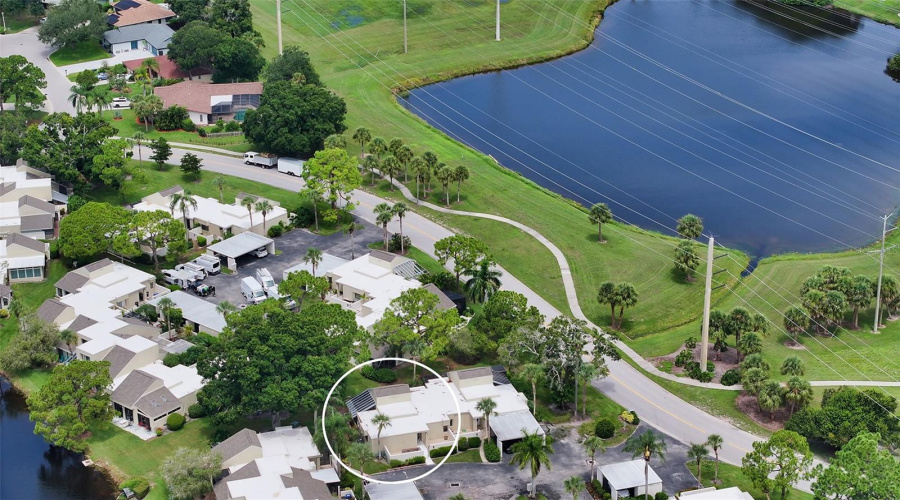 Sarasota, Florida 34235, 2 Bedroom Bedrooms, ,2 Bathroombathrooms,Residential,For Sale,Glebe Farm Close,0,Mfra4677056