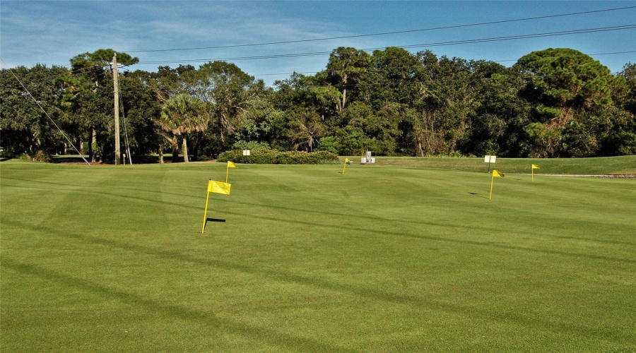 Sarasota, Florida 34235, 2 Bedroom Bedrooms, ,2 Bathroombathrooms,Residential,For Sale,Glebe Farm Close,0,Mfra4677056