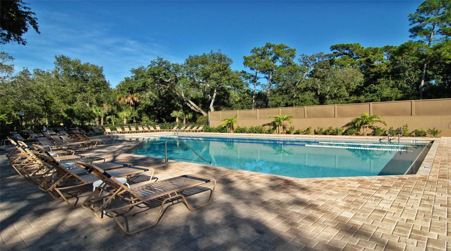 Sarasota, Florida 34235, 2 Bedroom Bedrooms, ,2 Bathroombathrooms,Residential,For Sale,Glebe Farm Close,0,Mfra4677056