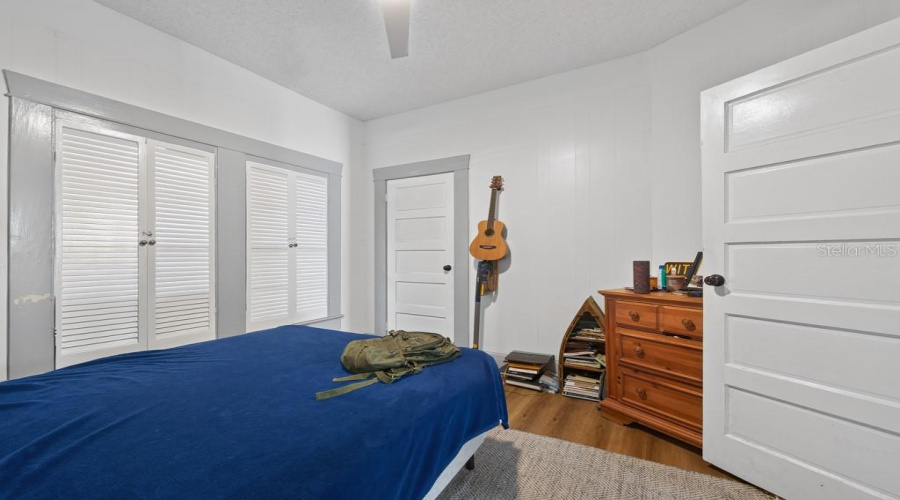 Tampa, Florida 33604, 5 Bedroom Bedrooms, ,3 Bathroombathrooms,Residential,For Sale,Flora Vista,0,Mfrtb8531584