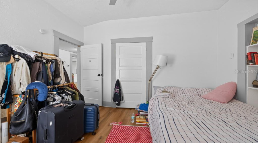 Tampa, Florida 33604, 5 Bedroom Bedrooms, ,3 Bathroombathrooms,Residential,For Sale,Flora Vista,0,Mfrtb8531584