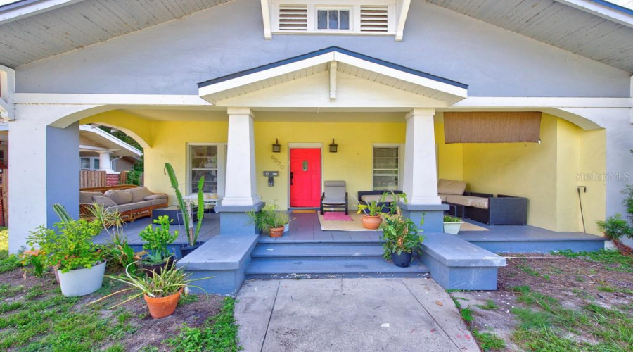 Tampa, Florida 33604, 5 Bedroom Bedrooms, ,3 Bathroombathrooms,Residential,For Sale,Flora Vista,0,Mfrtb8531584