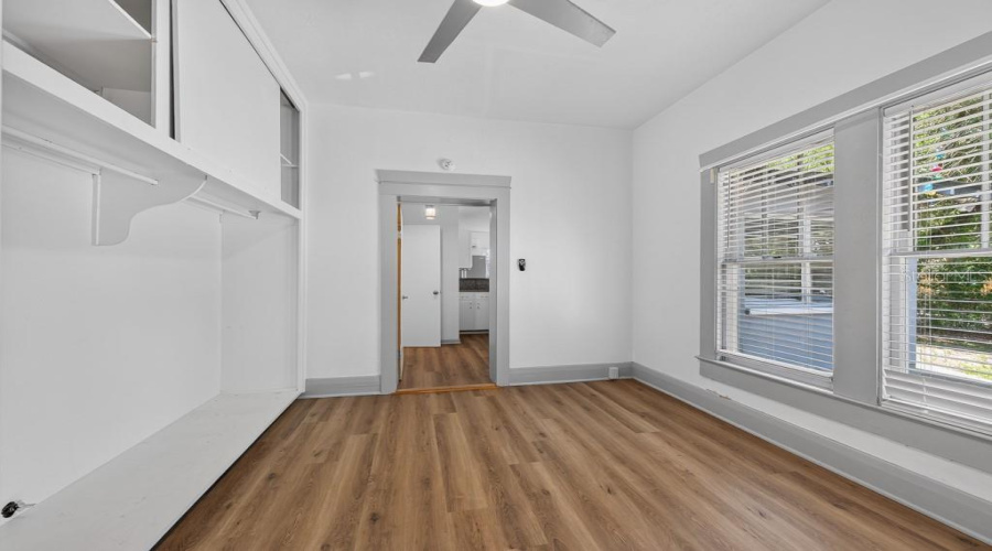 Tampa, Florida 33604, 5 Bedroom Bedrooms, ,3 Bathroombathrooms,Residential,For Sale,Flora Vista,0,Mfrtb8531584