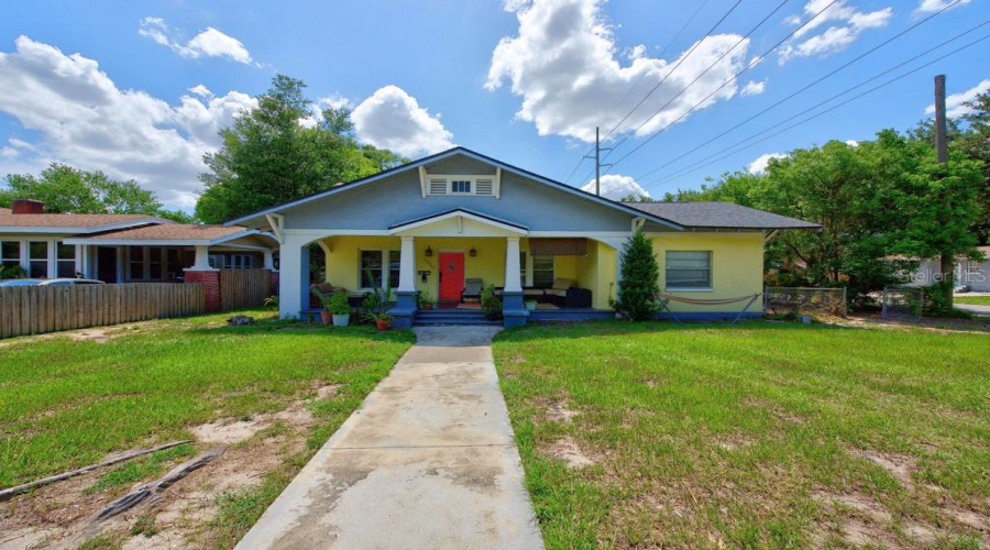 Tampa, Florida 33604, 5 Bedroom Bedrooms, ,3 Bathroombathrooms,Residential,For Sale,Flora Vista,0,Mfrtb8531584
