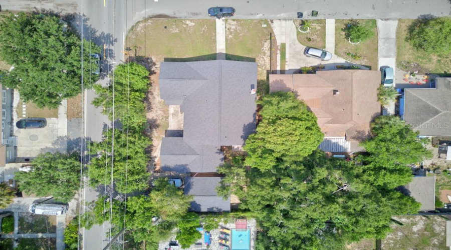 Tampa, Florida 33604, 5 Bedroom Bedrooms, ,3 Bathroombathrooms,Residential,For Sale,Flora Vista,0,Mfrtb8531584
