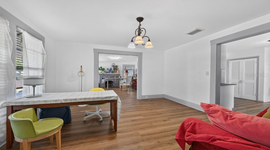 Tampa, Florida 33604, 5 Bedroom Bedrooms, ,3 Bathroombathrooms,Residential,For Sale,Flora Vista,0,Mfrtb8531584