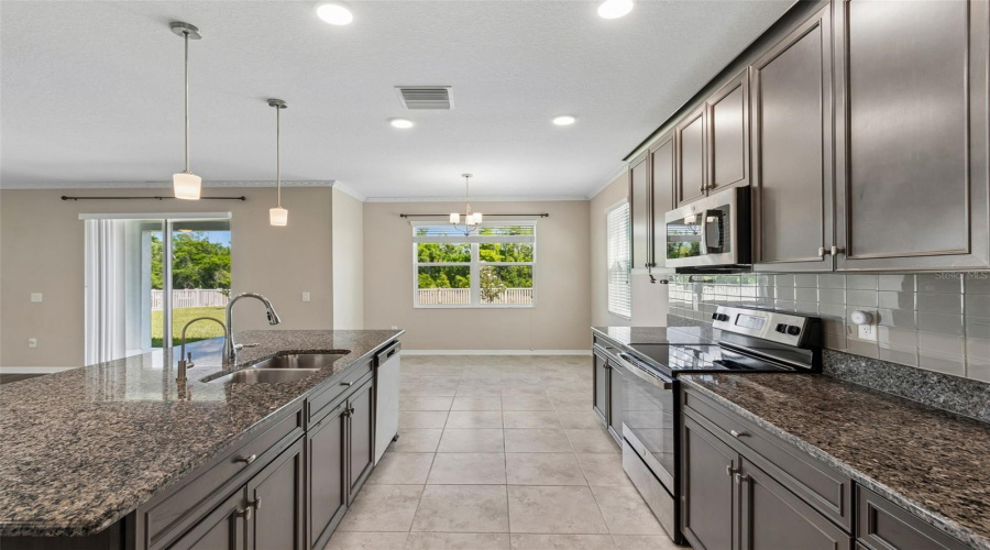 Spring Hill, Florida 34610, 5 Bedroom Bedrooms, ,3 Bathroombathrooms,Residential,For Sale,Cortes Creek,0,Mfrtb8501068
