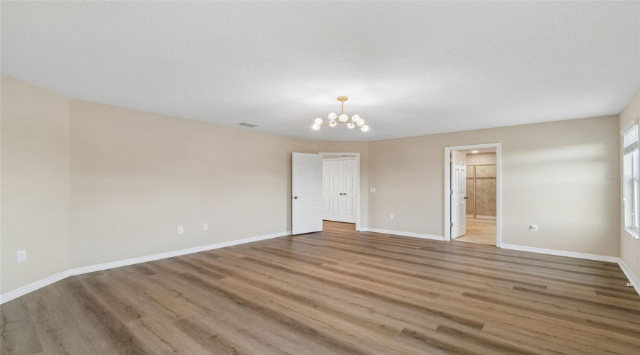 Spring Hill, Florida 34610, 5 Bedroom Bedrooms, ,3 Bathroombathrooms,Residential,For Sale,Cortes Creek,0,Mfrtb8501068