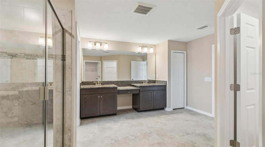 Spring Hill, Florida 34610, 5 Bedroom Bedrooms, ,3 Bathroombathrooms,Residential,For Sale,Cortes Creek,0,Mfrtb8501068