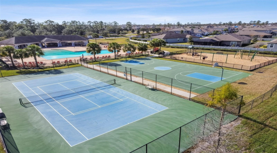 Spring Hill, Florida 34610, 5 Bedroom Bedrooms, ,3 Bathroombathrooms,Residential,For Sale,Cortes Creek,0,Mfrtb8501068
