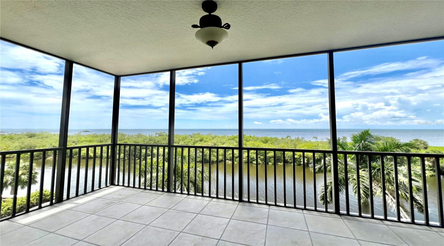 Punta Gorda, Florida 33955, 3 Bedroom Bedrooms, ,2 Bathroombathrooms,Residential,For Sale,Sunset Key,0,Mfrc7506613