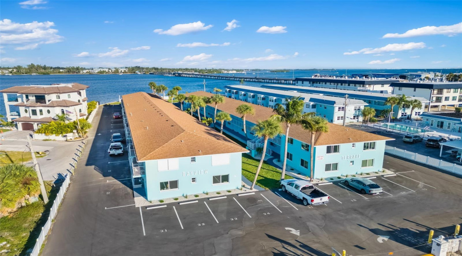 Bradenton Beach, Florida 34217, 1 Bedroom Bedrooms, ,1 Bathroombathrooms,Residential,For Sale,7Th,0,Mfra4647437