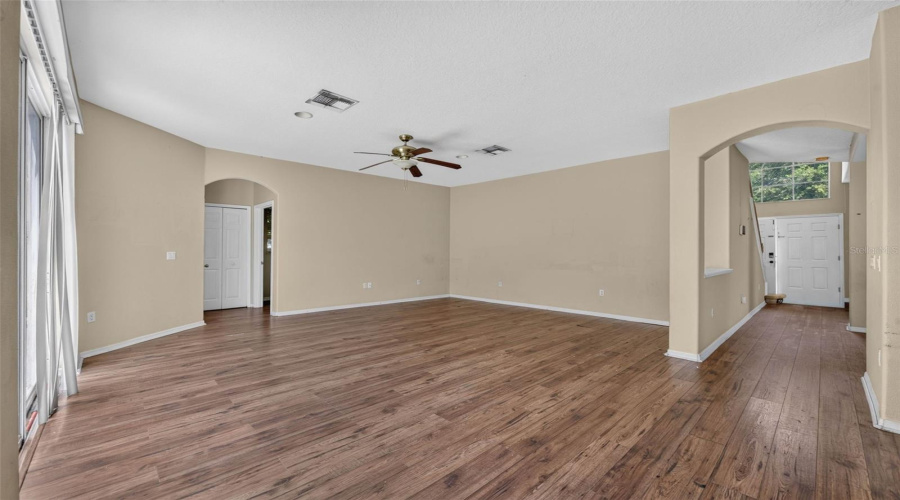 Orlando, Florida 32832, 4 Bedroom Bedrooms, ,2 Bathroombathrooms,Residential,For Sale,Moss Park Ridge,0,Mfro6434905