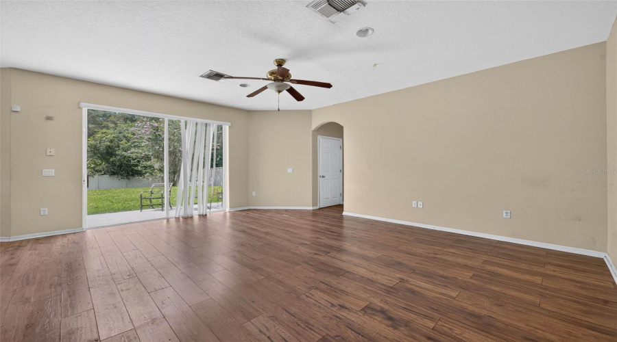 Orlando, Florida 32832, 4 Bedroom Bedrooms, ,2 Bathroombathrooms,Residential,For Sale,Moss Park Ridge,0,Mfro6434905