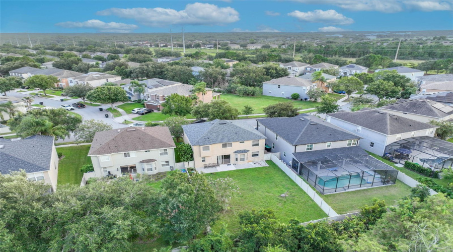 Orlando, Florida 32832, 4 Bedroom Bedrooms, ,2 Bathroombathrooms,Residential,For Sale,Moss Park Ridge,0,Mfro6434905