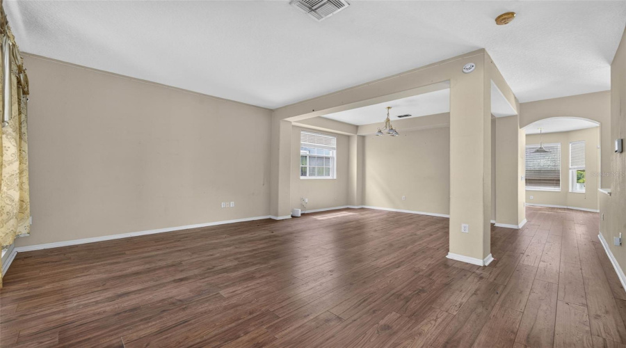 Orlando, Florida 32832, 4 Bedroom Bedrooms, ,2 Bathroombathrooms,Residential,For Sale,Moss Park Ridge,0,Mfro6434905