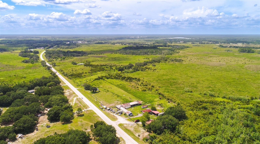 Polk City, Florida 33868, 7 Bedroom Bedrooms, ,4 Bathroombathrooms,Residential,For Sale,County Road 557A,0,Mfrl4962614