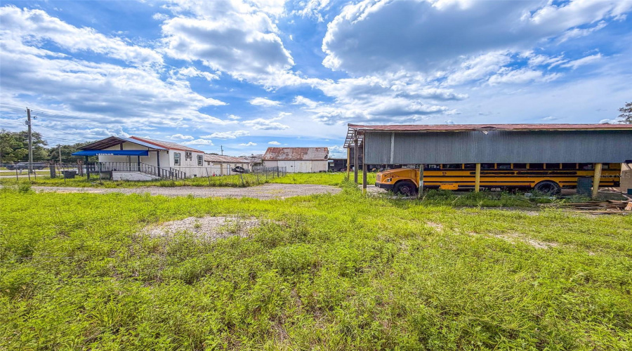 Polk City, Florida 33868, 7 Bedroom Bedrooms, ,4 Bathroombathrooms,Residential,For Sale,County Road 557A,0,Mfrl4962614