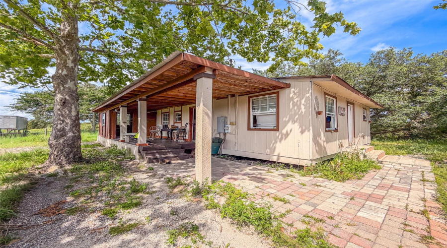 Polk City, Florida 33868, 7 Bedroom Bedrooms, ,4 Bathroombathrooms,Residential,For Sale,County Road 557A,0,Mfrl4962614