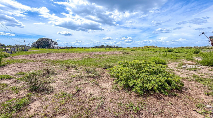Polk City, Florida 33868, 7 Bedroom Bedrooms, ,4 Bathroombathrooms,Residential,For Sale,County Road 557A,0,Mfrl4962614