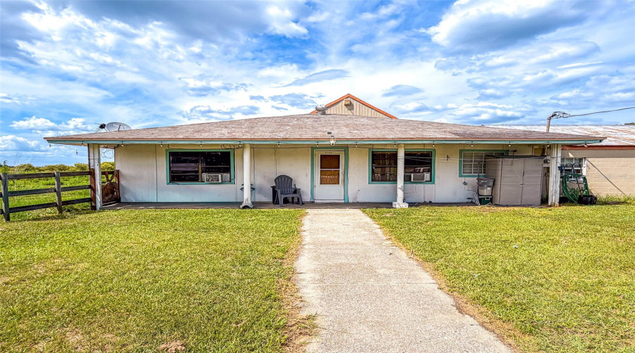 Polk City, Florida 33868, 7 Bedroom Bedrooms, ,4 Bathroombathrooms,Residential,For Sale,County Road 557A,0,Mfrl4962614
