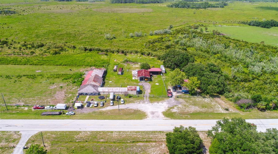 Polk City, Florida 33868, 7 Bedroom Bedrooms, ,4 Bathroombathrooms,Residential,For Sale,County Road 557A,0,Mfrl4962614