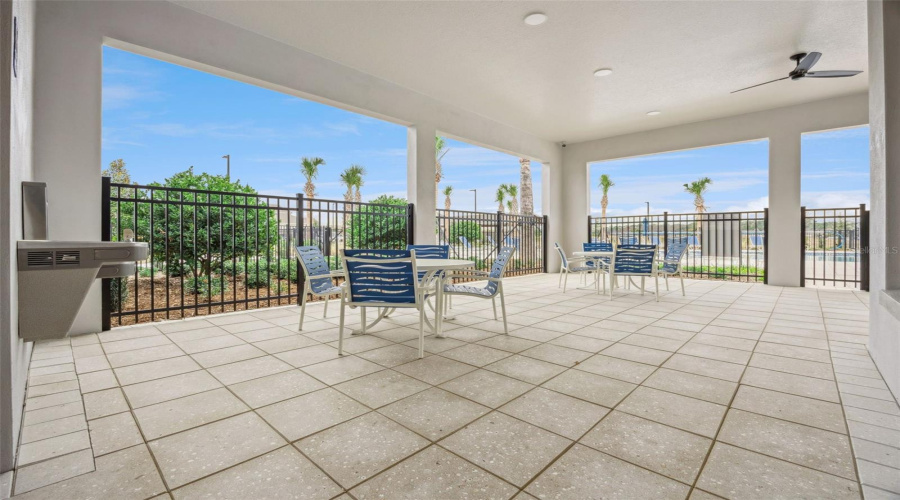 Winter Garden, Florida 34787, 4 Bedroom Bedrooms, ,3 Bathroombathrooms,Residential,For Sale,Hollow Bay,0,Mfro6419946