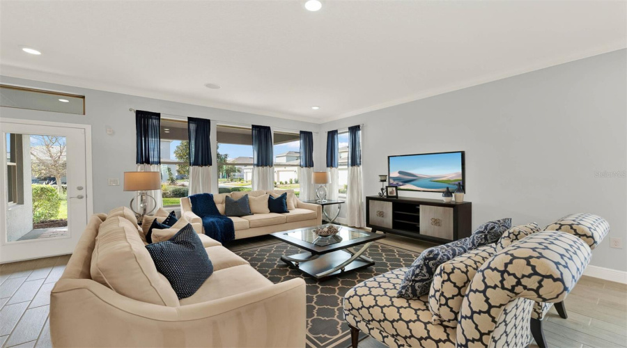 Winter Garden, Florida 34787, 4 Bedroom Bedrooms, ,3 Bathroombathrooms,Residential,For Sale,Hollow Bay,0,Mfro6419946