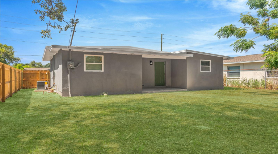 St Petersburg, Florida 33711, 3 Bedroom Bedrooms, ,1 Bathroombathrooms,Residential,For Sale,15Th,0,Mfrw7887307