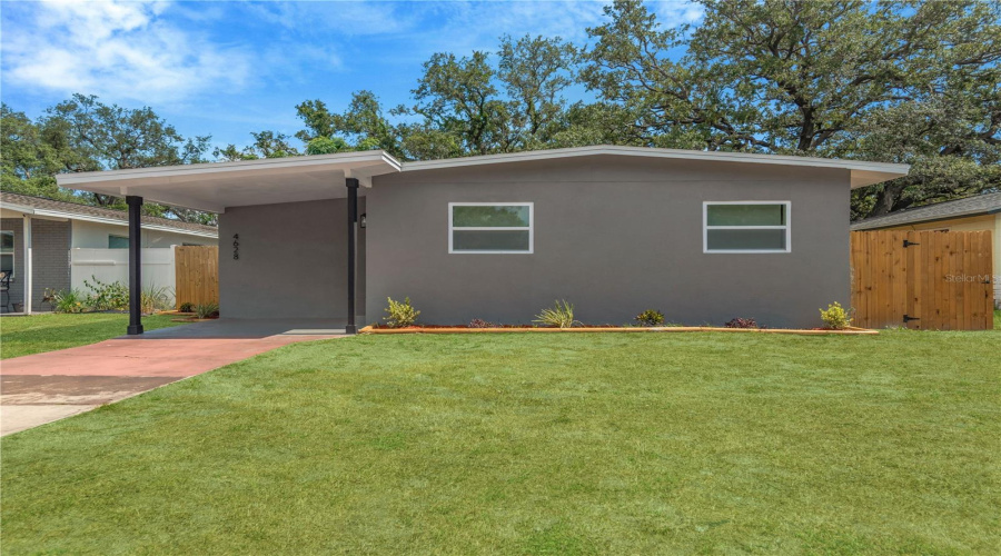 St Petersburg, Florida 33711, 3 Bedroom Bedrooms, ,1 Bathroombathrooms,Residential,For Sale,15Th,0,Mfrw7887307