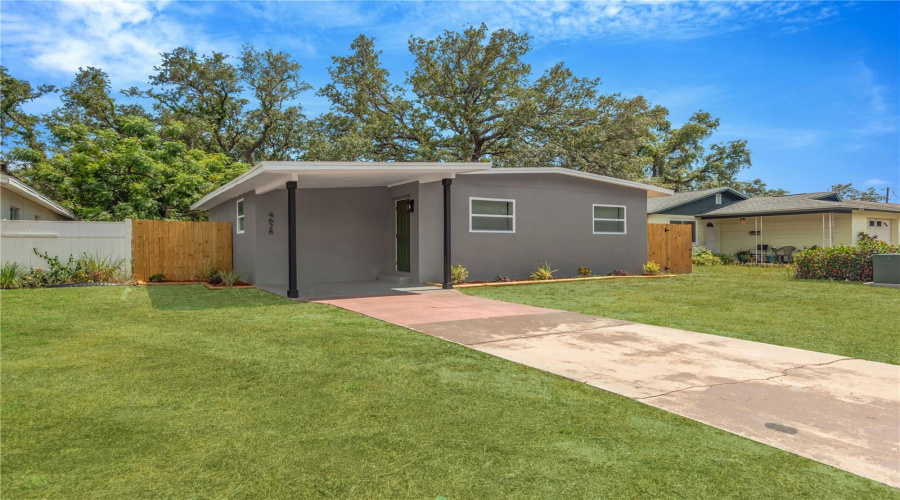 St Petersburg, Florida 33711, 3 Bedroom Bedrooms, ,1 Bathroombathrooms,Residential,For Sale,15Th,0,Mfrw7887307