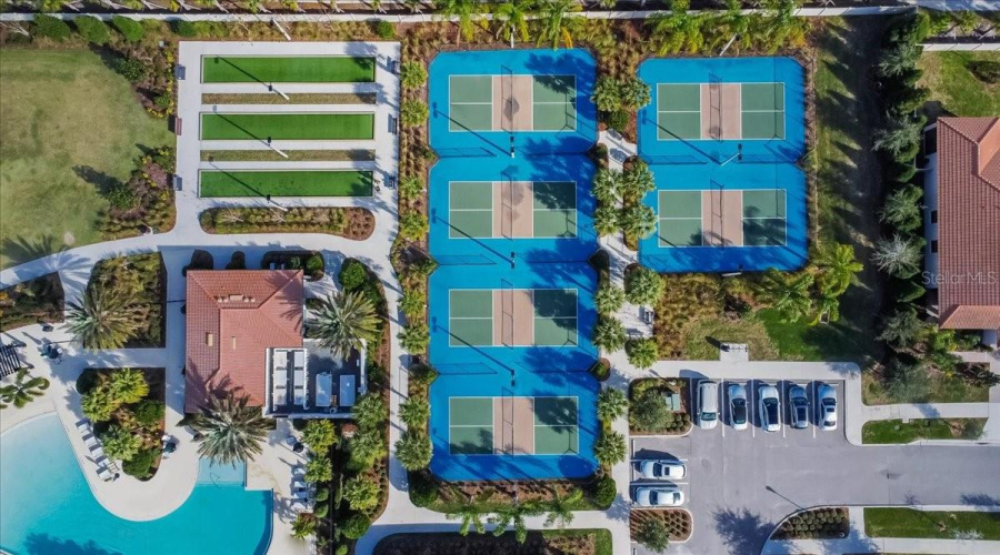 Wimauma, Florida 33598, 2 Bedroom Bedrooms, ,2 Bathroombathrooms,Residential,For Sale,Holly Well,0,Mfrtb8510671