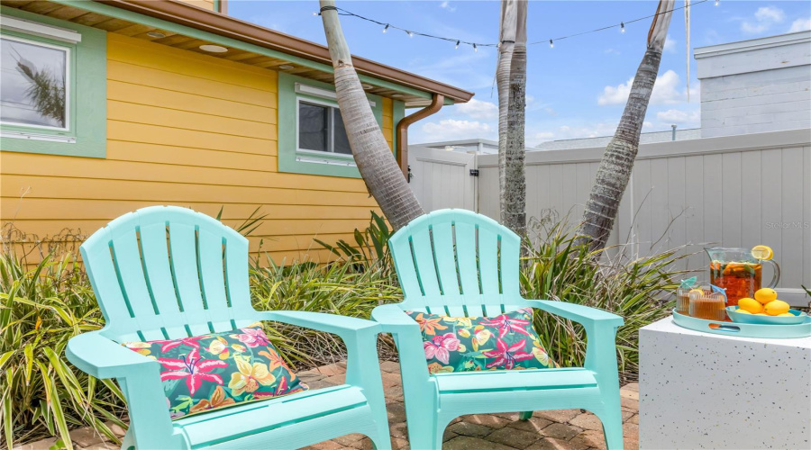 New Smyrna Beach, Florida 32169, 4 Bedroom Bedrooms, ,3 Bathroombathrooms,Residential,For Sale,Causeway,0,Mfrns1087566