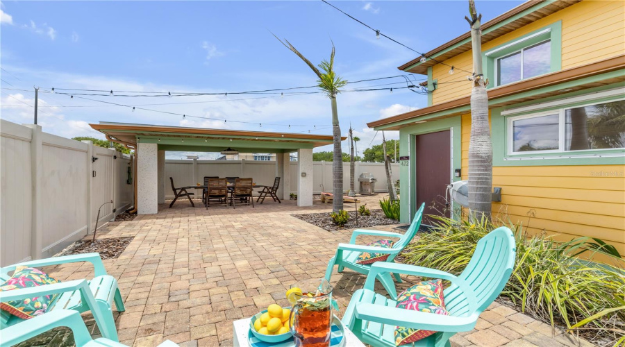 New Smyrna Beach, Florida 32169, 4 Bedroom Bedrooms, ,3 Bathroombathrooms,Residential,For Sale,Causeway,0,Mfrns1087566