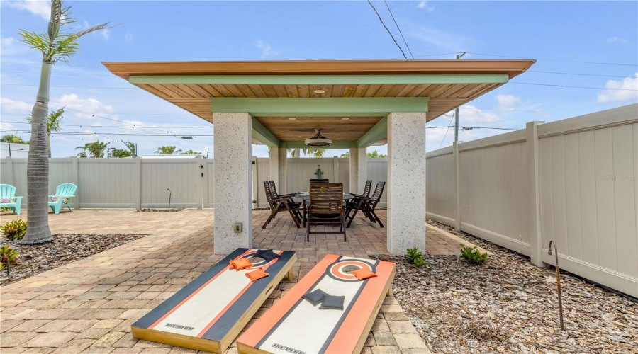 New Smyrna Beach, Florida 32169, 4 Bedroom Bedrooms, ,3 Bathroombathrooms,Residential,For Sale,Causeway,0,Mfrns1087566