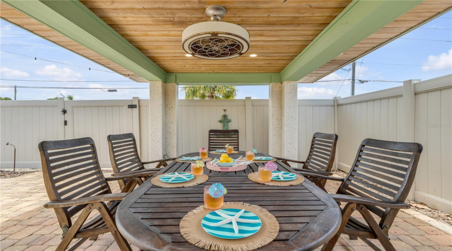 New Smyrna Beach, Florida 32169, 4 Bedroom Bedrooms, ,3 Bathroombathrooms,Residential,For Sale,Causeway,0,Mfrns1087566