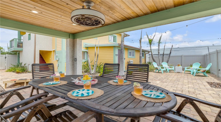 New Smyrna Beach, Florida 32169, 4 Bedroom Bedrooms, ,3 Bathroombathrooms,Residential,For Sale,Causeway,0,Mfrns1087566
