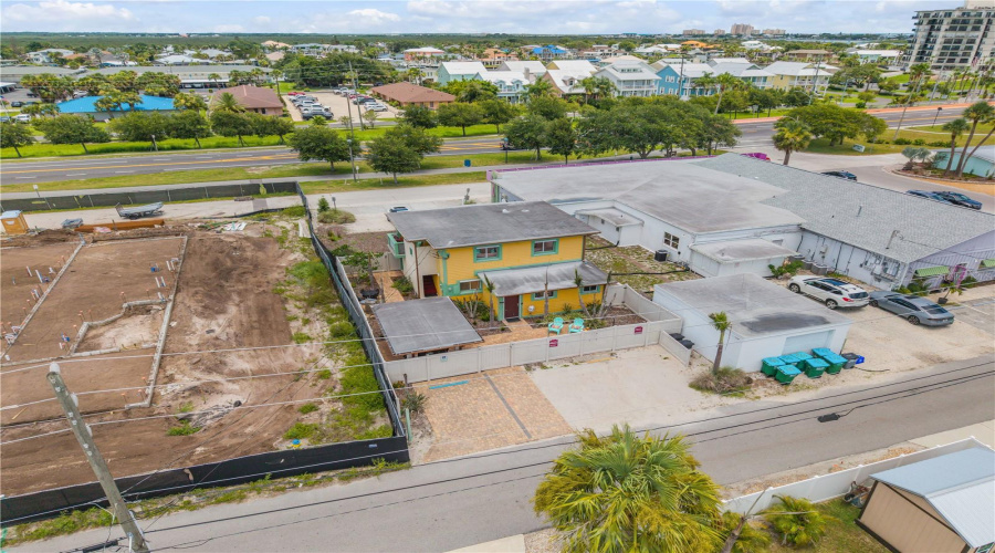 New Smyrna Beach, Florida 32169, 4 Bedroom Bedrooms, ,3 Bathroombathrooms,Residential,For Sale,Causeway,0,Mfrns1087566