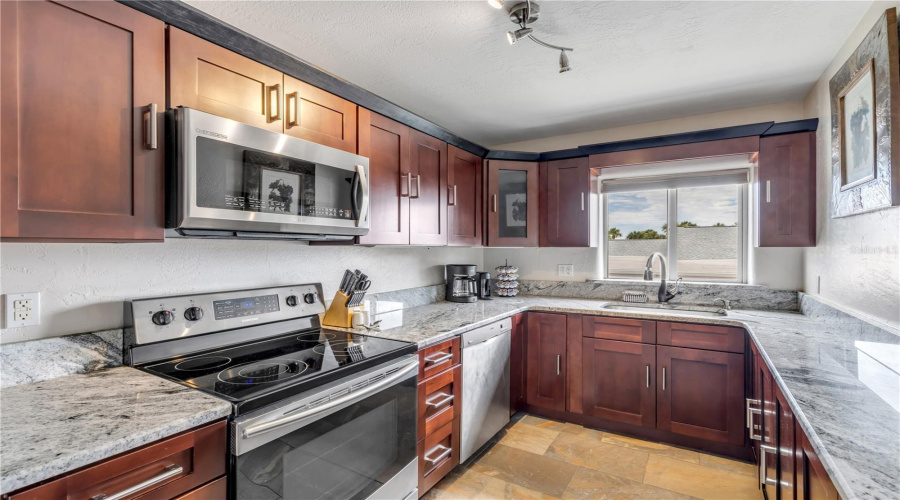New Smyrna Beach, Florida 32169, 4 Bedroom Bedrooms, ,3 Bathroombathrooms,Residential,For Sale,Causeway,0,Mfrns1087566