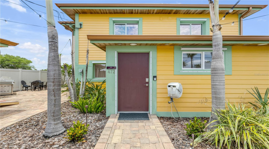 New Smyrna Beach, Florida 32169, 4 Bedroom Bedrooms, ,3 Bathroombathrooms,Residential,For Sale,Causeway,0,Mfrns1087566