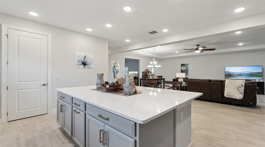 Clermont, Florida 34715, 2 Bedroom Bedrooms, ,2 Bathroombathrooms,Residential,For Sale,Braewood,0,Mfrg5111687