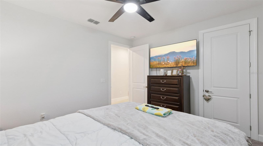 Clermont, Florida 34715, 2 Bedroom Bedrooms, ,2 Bathroombathrooms,Residential,For Sale,Braewood,0,Mfrg5111687