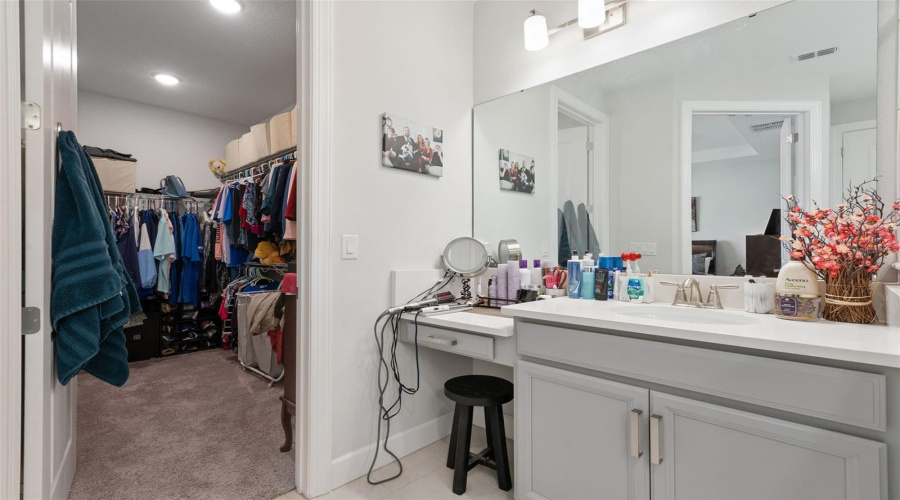 Clermont, Florida 34715, 2 Bedroom Bedrooms, ,2 Bathroombathrooms,Residential,For Sale,Braewood,0,Mfrg5111687