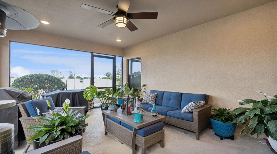 Clermont, Florida 34715, 2 Bedroom Bedrooms, ,2 Bathroombathrooms,Residential,For Sale,Braewood,0,Mfrg5111687