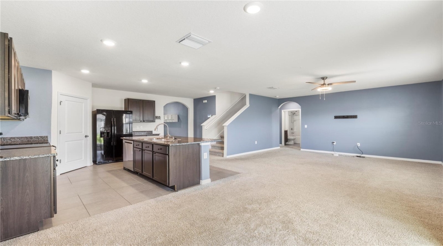 Riverview, Florida 33578, 5 Bedroom Bedrooms, ,4 Bathroombathrooms,Residential,For Sale,Golden Light,0,Mfrtb8537376